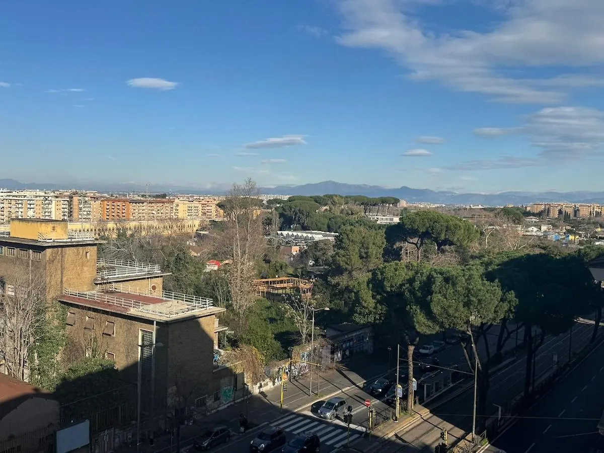 Stylish Stay In Rome'S Trendy Hub
